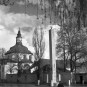 Ilirski steber ter Križanke na Trgu francoske revolucije, Ljubljana, 1948. Fond Božo Štajer, črno-beli negativ, 6 x 9 cm.
Illyrian column and Križanke in Trg francoske revolucije, Ljubljana, 1948. Božo Štajer Fund, black and white negative, 6 x 9 cm. 
